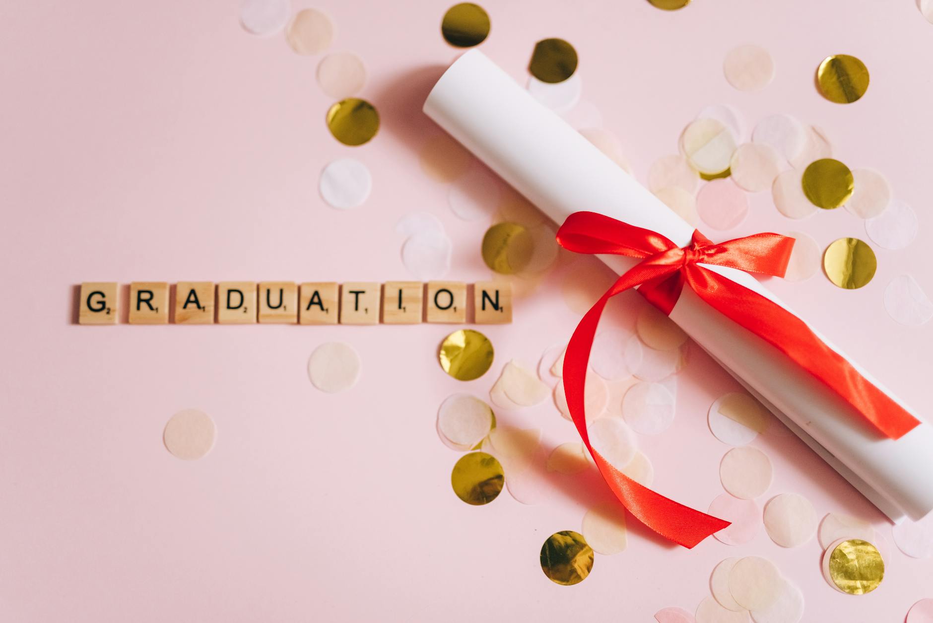 10 Ideas for a Memorable Graduation Ceremony!